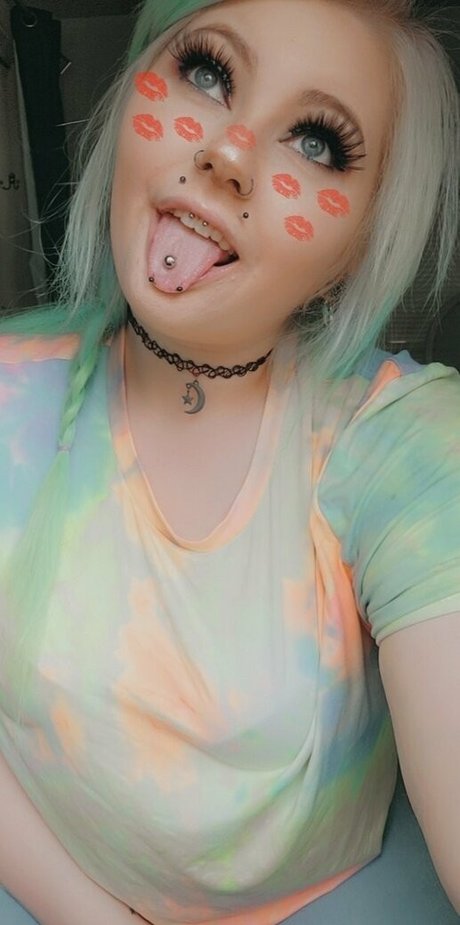 nikkimonstrosity star art gallery