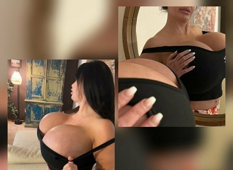 asklilly pretty pornstar gallery