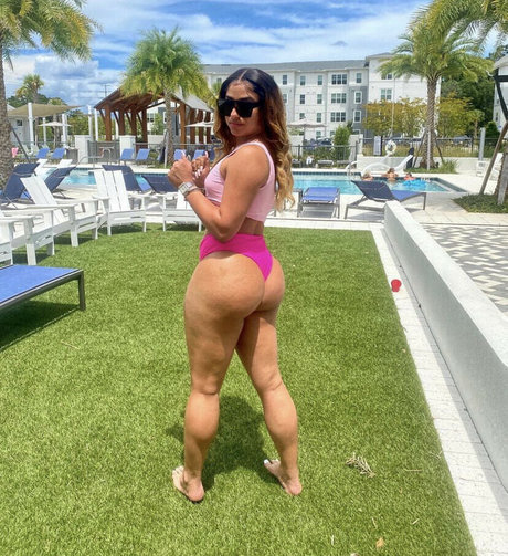 blowjob milf onlyfans naked images