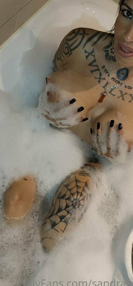 sandrag star sexy picture