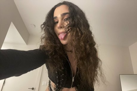 goddesszariaxx adult actress images