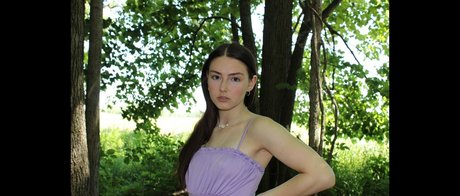 Thicky Thatiana model exclusive image