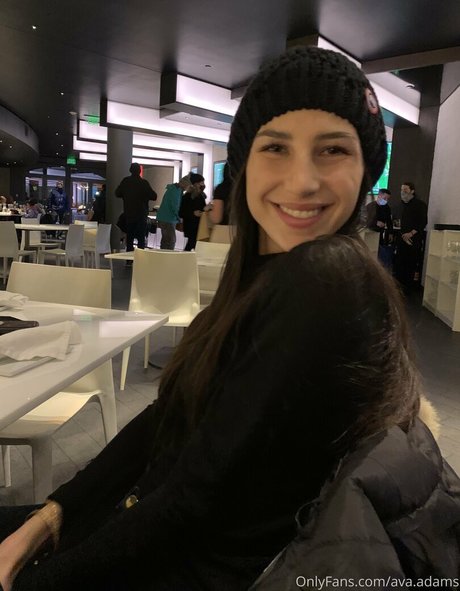 ava18adams model nudes pics