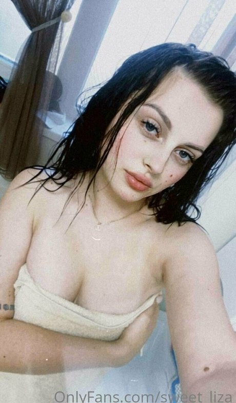 sweet liza hot pornstar photos