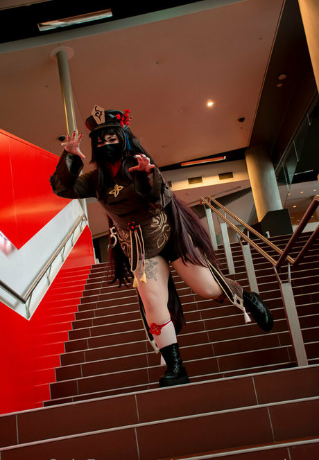 averagecosplays pretty actress picture