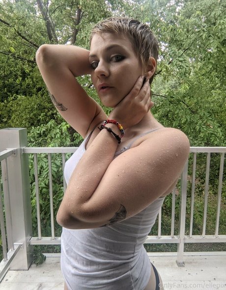 ellepix sexy actress pics