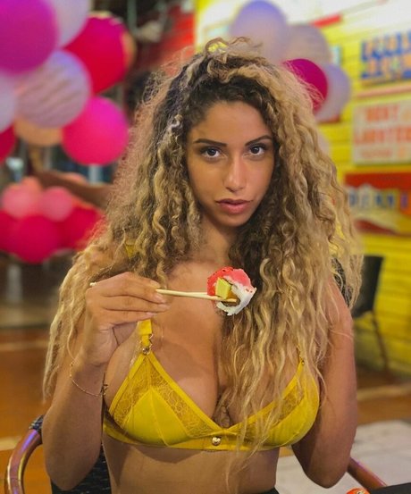 Miiaroma2 nice pornstar archive