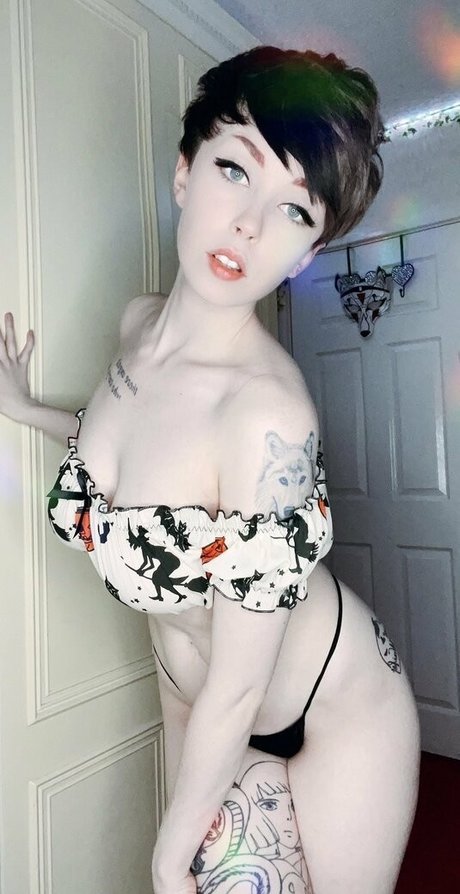 Emberwolf free model galleries