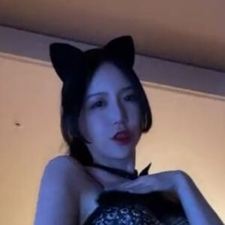 kimjeewoo529 beautiful pornstar pic