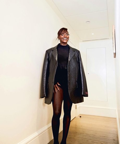 Dina Asher Smith sexy actress photos