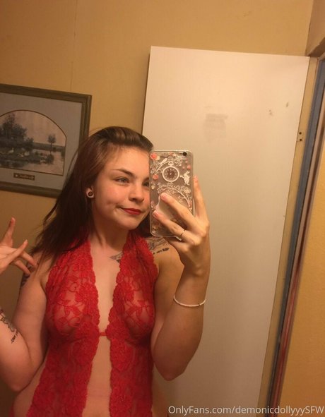 curly ebony onlyfans nudes photo