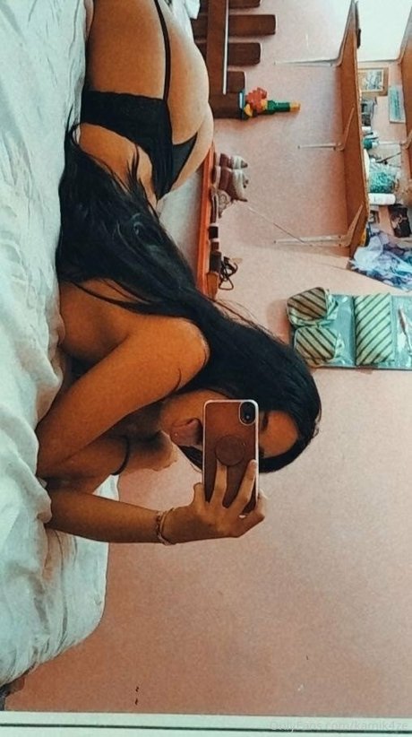 kamik4ze sex model gallery