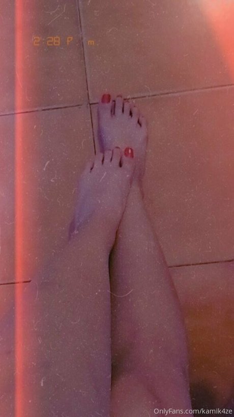 kamik4ze model pretty photos