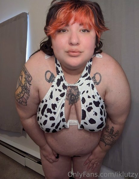 iklutzy pornographic actress image