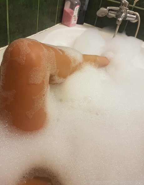 darkandpink35 star nudes pic