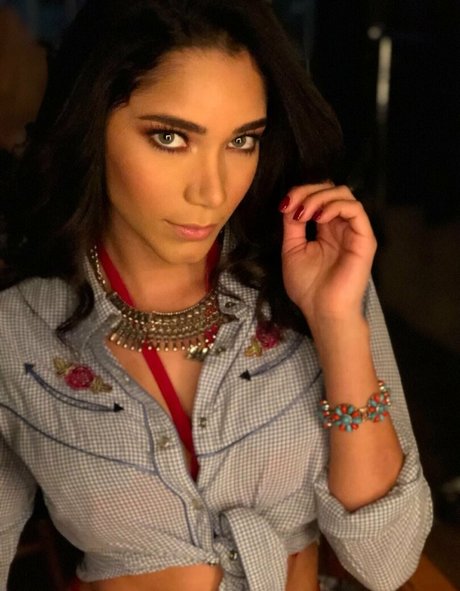 beronikamartinez exclusive actress pic