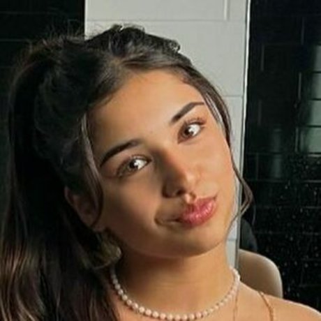 Kashya Thomas free model image