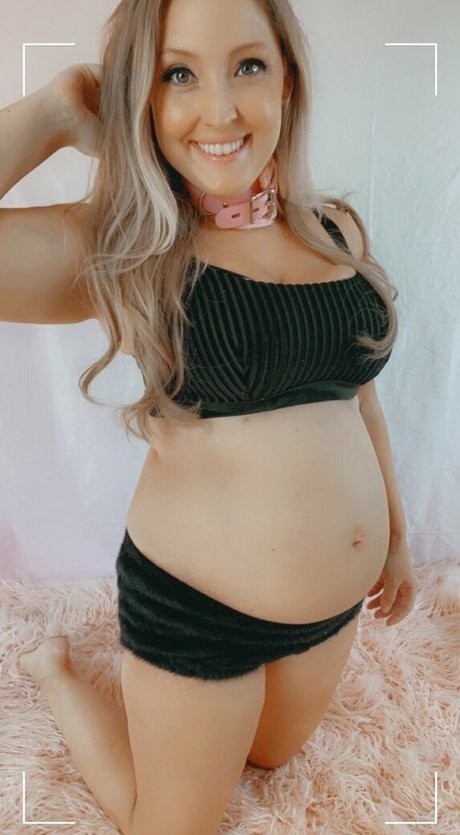 kittenkate model hd pics