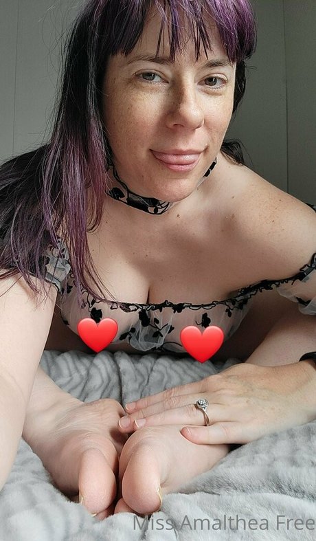 miss amalthea free exclusive actress images