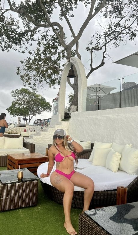 Jomi Roldan porn actress image