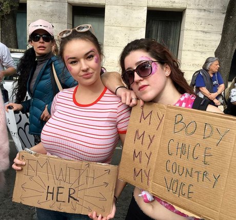 Julia F pretty actress galleries