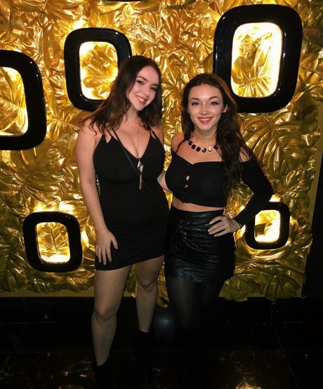 Julia F xxx actress photo