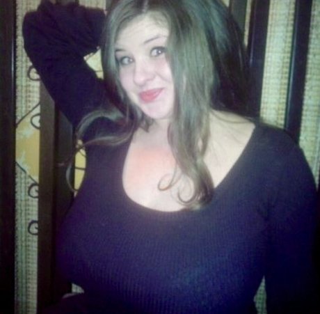 Nadin Shcherban naked actress image