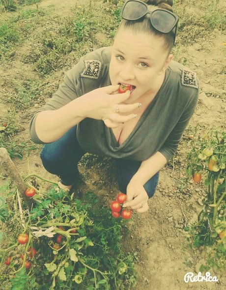 Nadin Shcherban model sexy pics