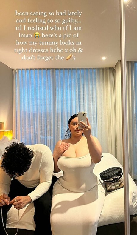 Carragh hot model pictures