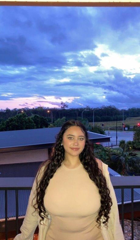 Carragh Quick model image