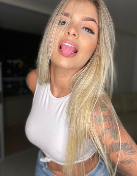 kattyrolla perfect model pic