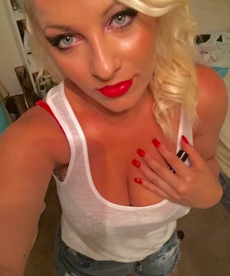 Mirjana Matic exclusive model pics