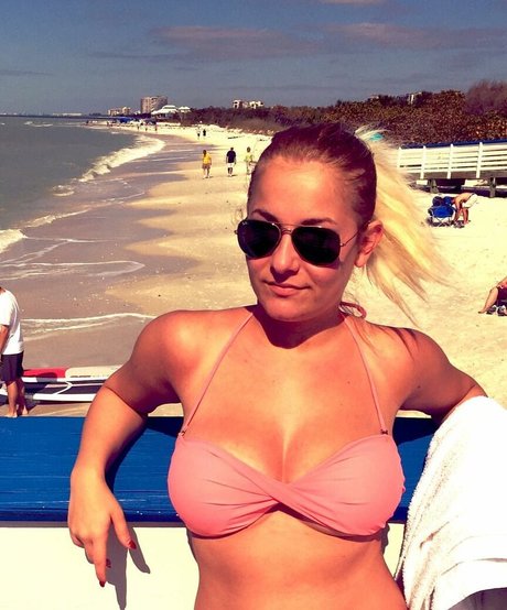 Mirjana Matic model adult archive