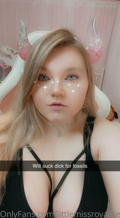 littlemissroyalfree pornstar exclusive pic