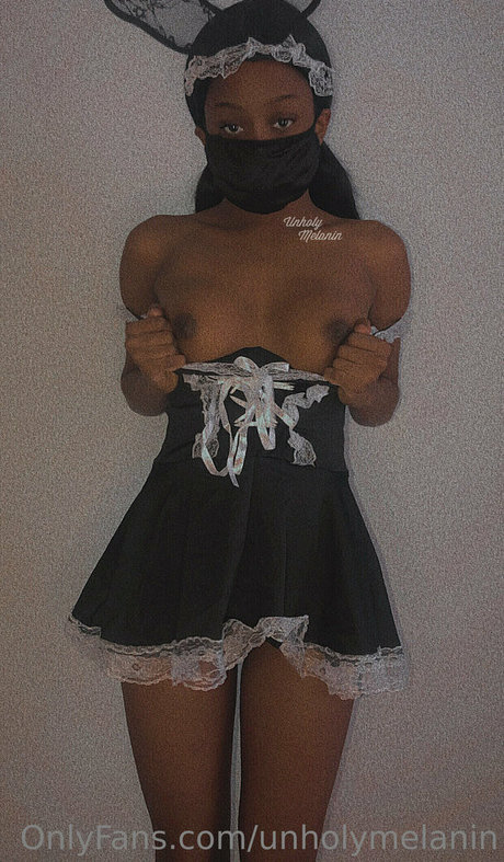 unholymelanin star adult photo