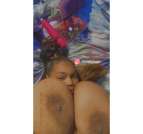dreamyjuggz star porn photo