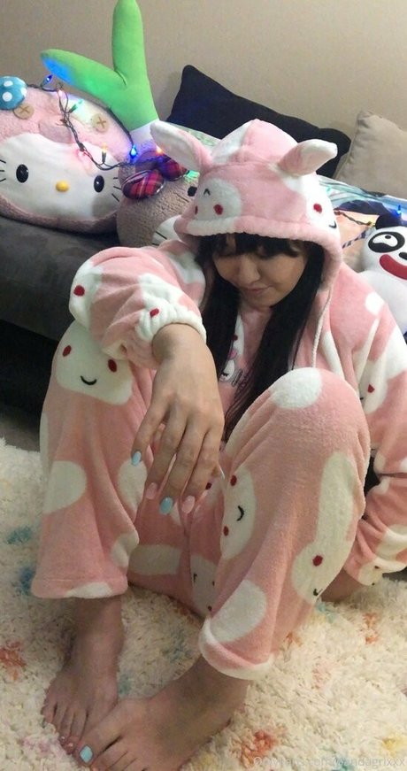 pandagrlxxx model pornographic pics