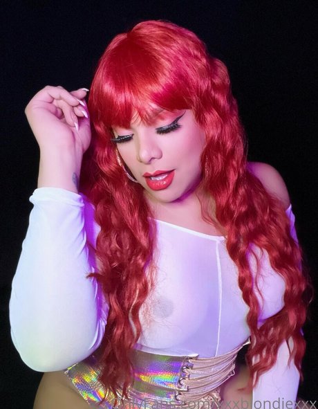 xxxblondiexxx exclusive pornstar gallery
