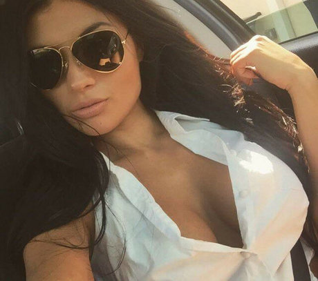 Karen Vi xxx pornstar img