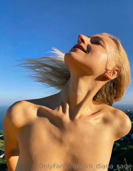 im diana sage pretty actress img