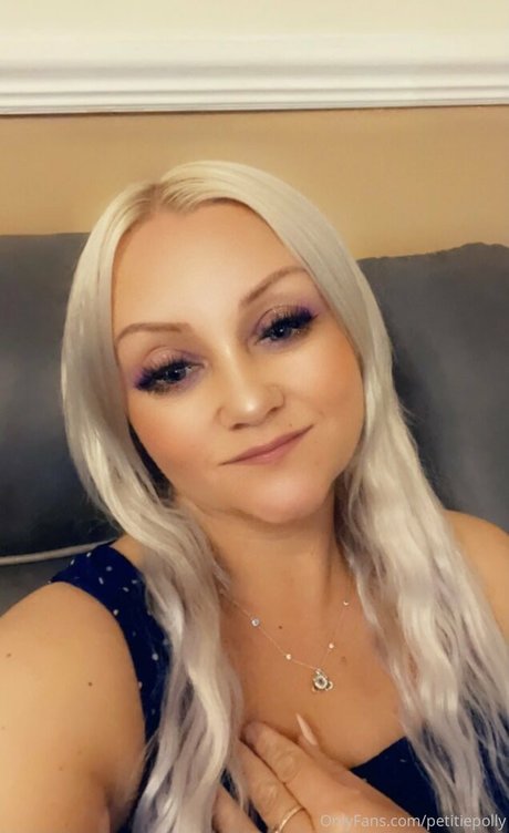 petitiepolly nudes actress pictures