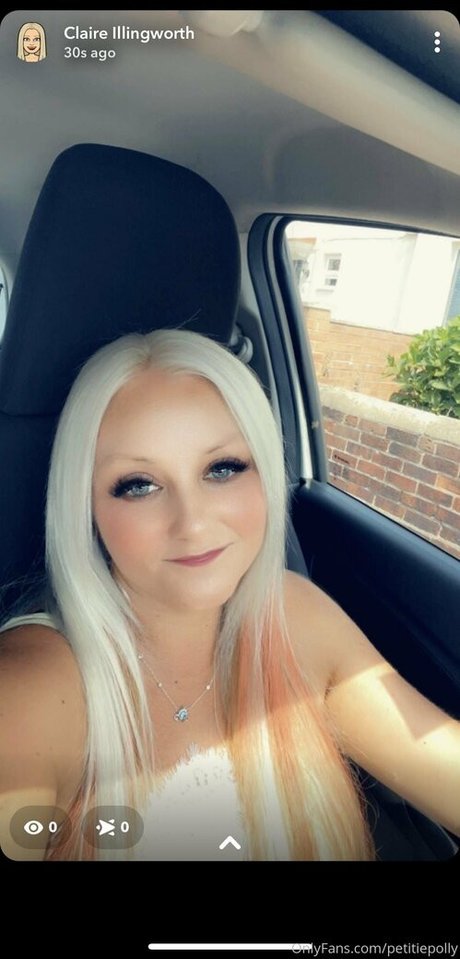 petitiepolly model sexy image