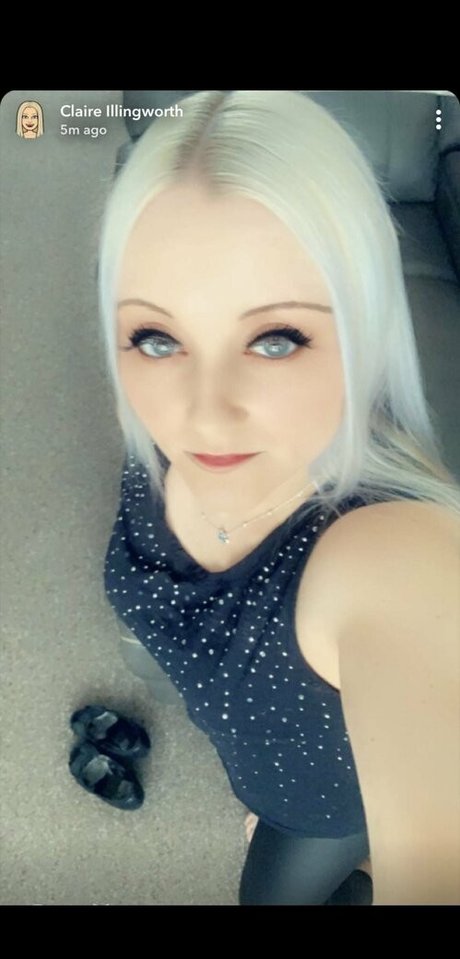 petitiepolly exclusive pornstar pic