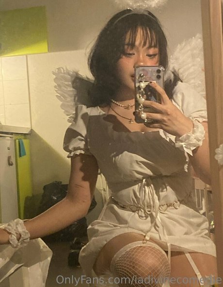 cute onlyfans nudes image