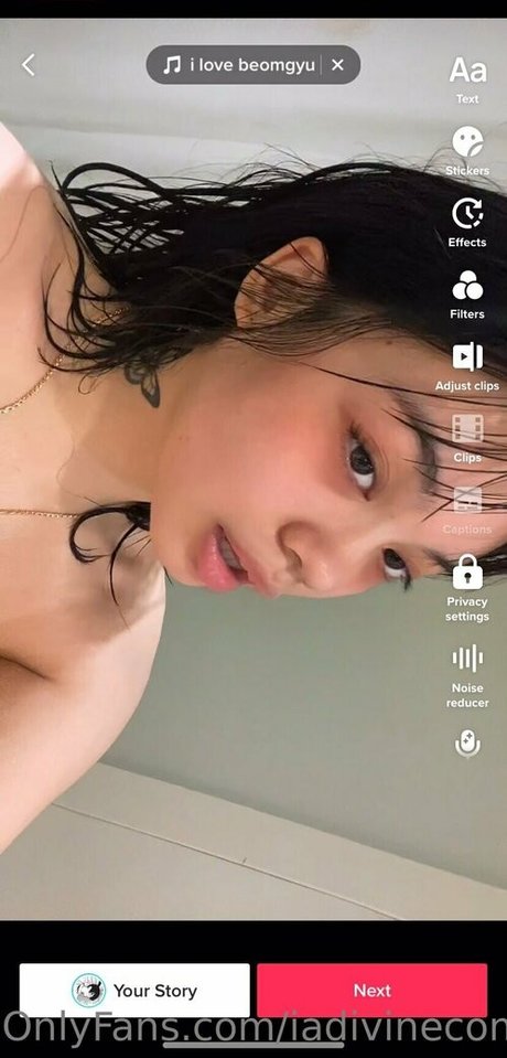 iadivinecomedie sex actress pic