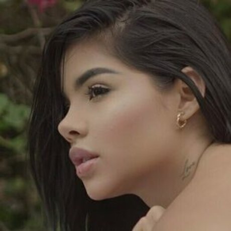 charitharamburo porn model galleries