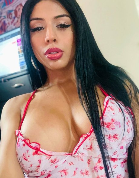 Ryah Vegas beautiful star pictures