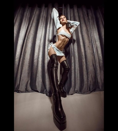 adelinesofficial model beautiful photos