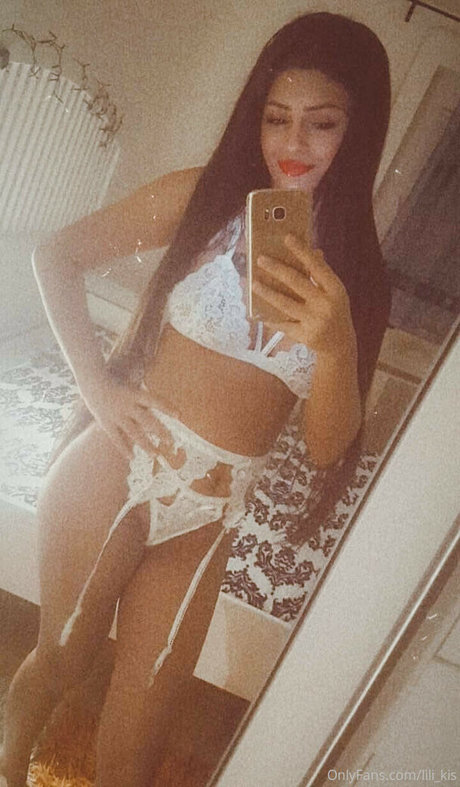 trans free onlyfans beautiful naked picture