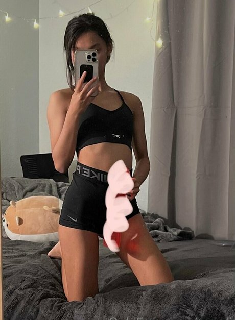 xoeyli star nude photo